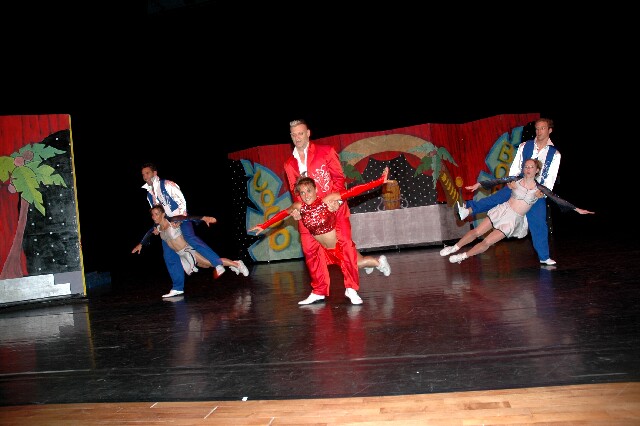 min 2005 05 28 orangerie 097